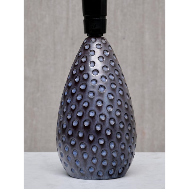 1950s Drop-Shaped Dimpled Ceramic Table Lamp from Helge Østerberg, Denmark, 1950s For Sale - Image 5 of 12
