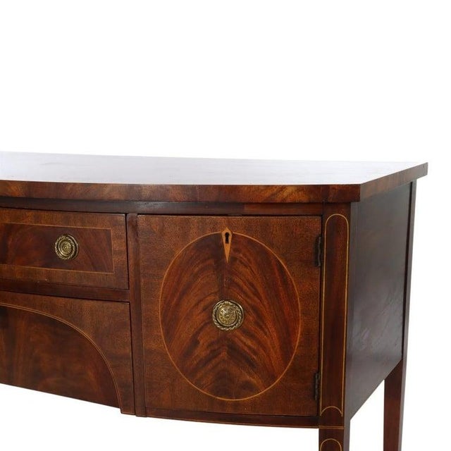 English Henkel-Harris, Fallon & Hellen Inc English Style Mahogany Banded Sideboard C1930 For Sale - Image 3 of 18