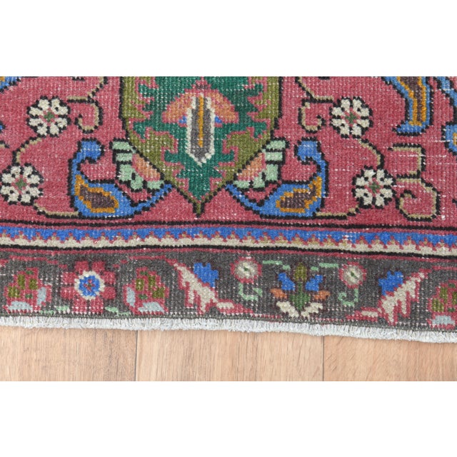 1970s 1970s Vintage Persian Handmade Wool Pink Oversized Area Rug For Sale - Image 5 of 10