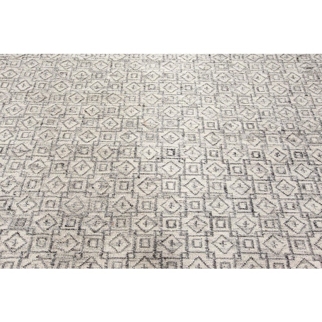 Early 21st Century Modern Traditional Inspired Rug by Doris Leslie Blau For Sale - Image 5 of 7