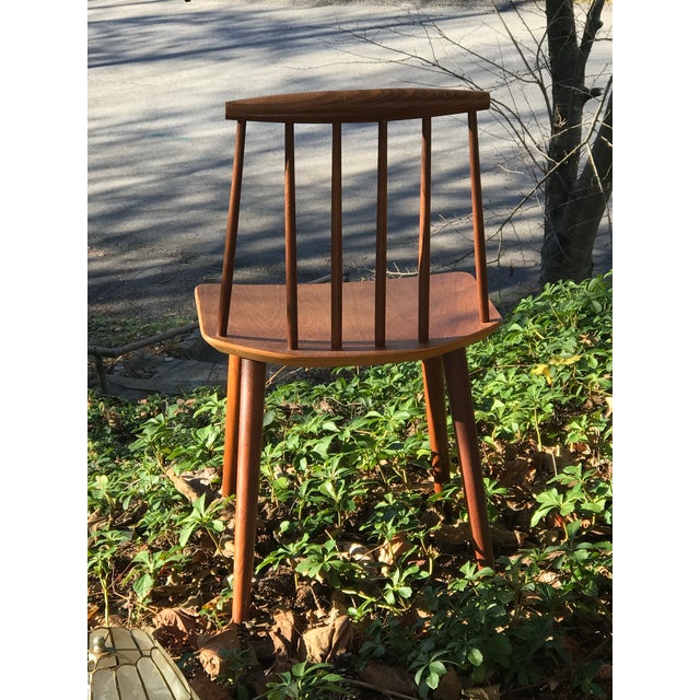 1970s Denmark 7341 Vintage Mid Century Teak Folke Palsson Farmhouse Chair, Wood and Stain Denmark 7341 For Sale - Image 6 of 10