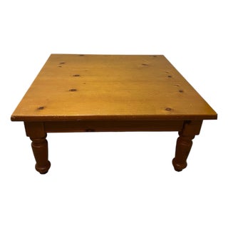 Vintage 1991 Solid Pine Farmhouse Coffee Table For Sale