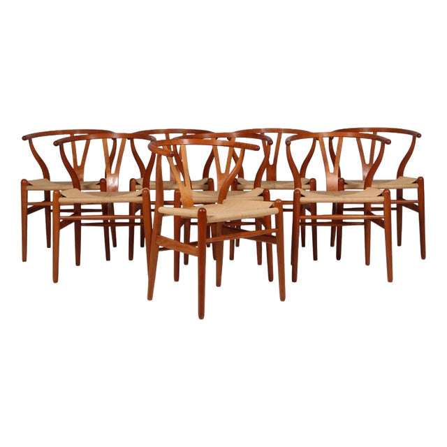 CH24 Wishbone Chairs in Cherry by Hans J. Wegner for Carl Hansen & Søn, 2000s, Set of 8 For Sale