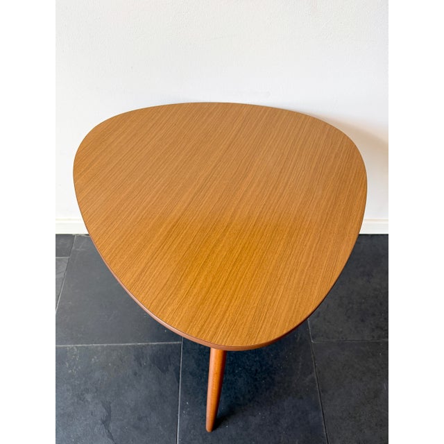 LargeMid-Century Modern Triangular Formica Coffee Table, 1960s For Sale - Image 6 of 13