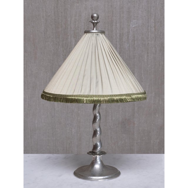 This exceptional table lamp was designed by Harald Notini in the mid 1920s and produced by Arvid Böhlmark's Lampfabrik in...