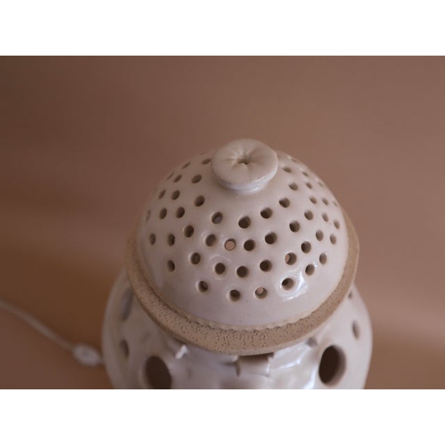 Vintage Hand-Made Ceramic Pagoda Lantern Lamp. Creamy white glaze, standard bulb. On/off switch located on cord.
