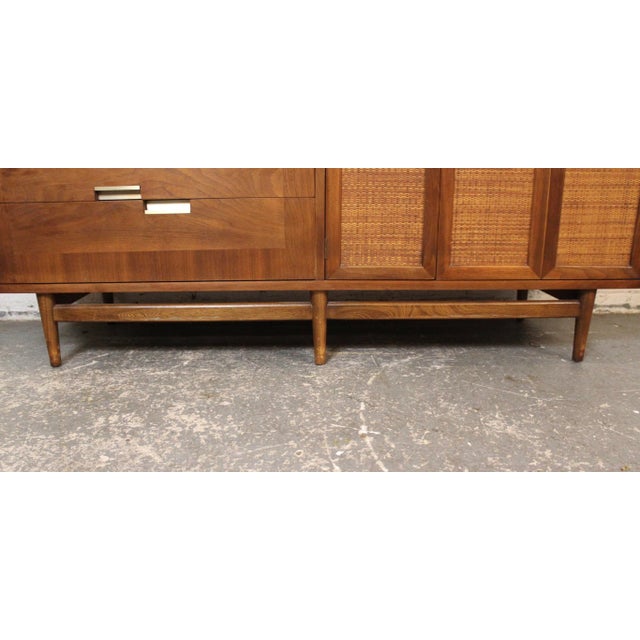 American of Martinsville Walnut Server and Hutch Set For Sale - Image 11 of 18