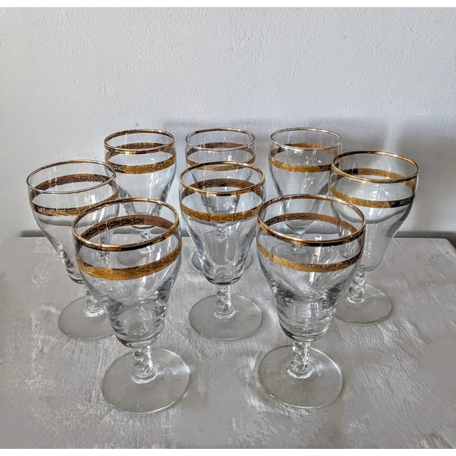 Libbey Glass Co. Vintage Libbey 22k Gold Leaf Stemware Set, 3 Sizes- 24 Pieces For Sale - Image 4 of 8
