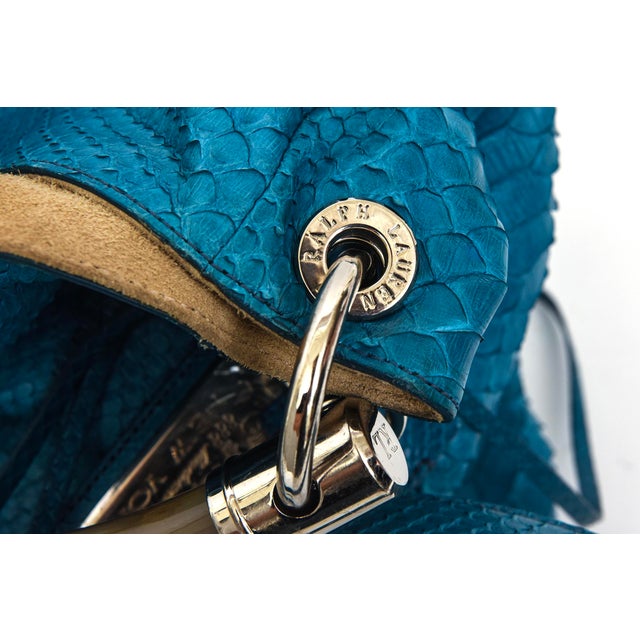 Ralph Lauren 2000 Turquoise Python Shoulder Bag With Horn Top Handle For Sale - Image 9 of 14