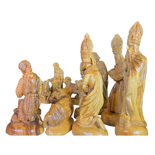Mid-20th Century Bethlehem Olive Wood Nativity Set, 15 Pieces, Master Carved With Provenance For Sale - Image 14 of 18
