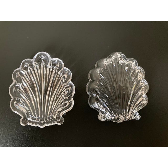 Glass Early 20th Century English Scalloped Sea Shell Design Glass Jewelry Box For Sale - Image 7 of 18