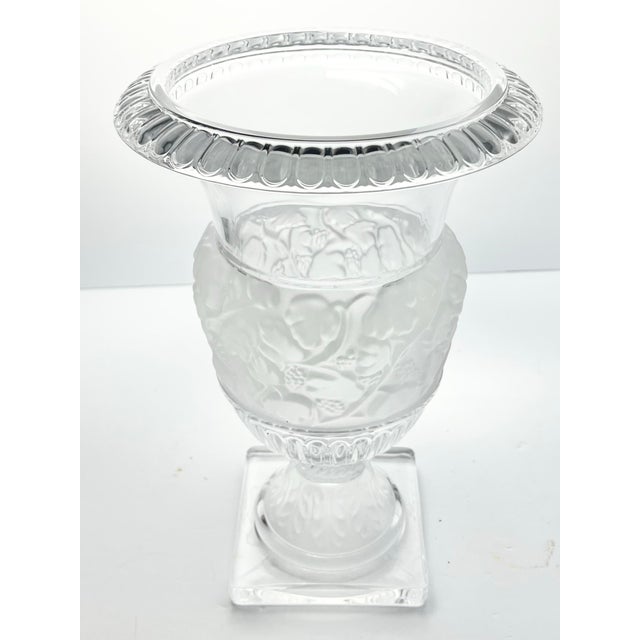 Godinger Godinger & Shannon Crystal “Athena” Large Crystal Flower Urn Statement Vase For Sale - Image 4 of 12