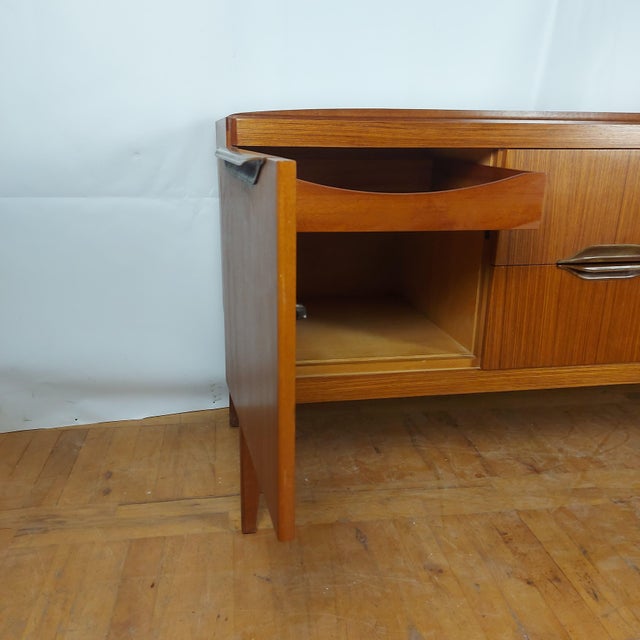 Mid-Century Modern British Remploy Teak Sideboard, 1960s For Sale - Image 3 of 8