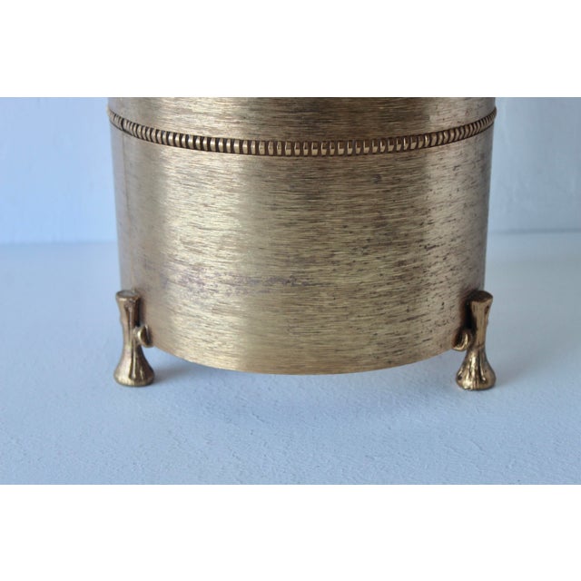 Stylebuilt New York Style Vintage Hollywood Regency Gold Finish Wastebasket Bamboo Theme For Sale - Image 11 of 15