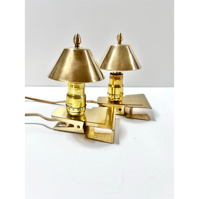 Mid-Century Modern Vintage Mid-Century Modern Brass Clip Lamps Library or Bookshelf Reading Lights - a Pair For Sale - Image 3 of 15