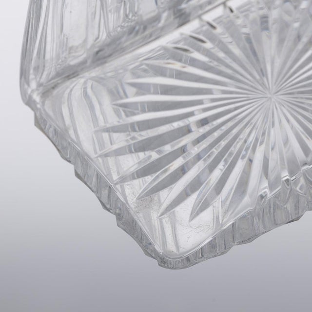 Antique English Locking Decanters in Silver and Cut Glass, 1925, Set of 2 For Sale - Image 4 of 18