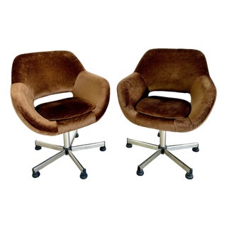 Egg Swivel Chairs by Stol Kamnik - A Pair For Sale