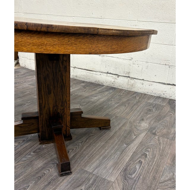 Brown Antique Stickley Style Mission Arts and Crafts Tiger Oak Pedestal Dining Table For Sale - Image 8 of 10