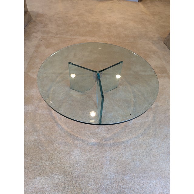 Glass Cocktail Table Top Is 1 Inch Thick Glass Like new Very rare to see a glass table with such thick glass