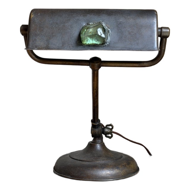 Antique 1920s S. Robert Schwartz & Bro. Art Deco Banker’s Desk Lamp With Green Cullet Glass Jewel For Sale