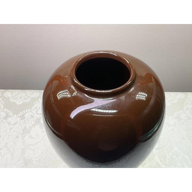 Vintage Tiffany & Co. Tiffany Gallery Collection 1998 Chocolate Brown Glaze Rare Vase For Sale In Orlando - Image 6 of 6