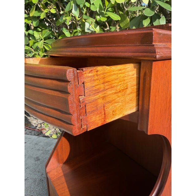 Wood Vintage Art Deco Walnut Nightstand With Ribbed Drawer Front For Sale - Image 7 of 12