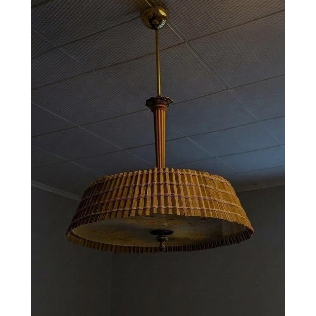 Mid-Century Modern Finnish Model 20317 Pendant Lamp with Wooden Slat Shade and Hand-Painted Kauklahti Glass.idman by Gunnel Nyman for Idman, 1940s For Sale - Image 3 of 16