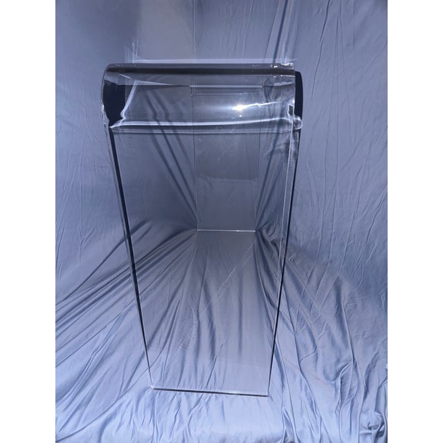 Monolithic Lucite Waterfall Console Table, American, Circa 1970s For Sale - Image 9 of 10