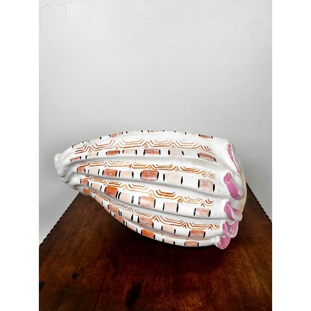 Mexican Large Vintage Mexican Hand Painted Ceramic Shell For Sale - Image 3 of 10