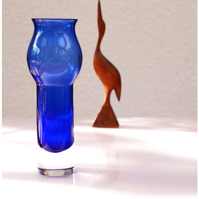 Cobalt Blue Glass Vase from Borgström Åseda, Sweden For Sale - Image 6 of 10