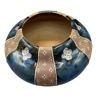 English Arts & Crafts Stoneware Jardiniere Planter from Royal Doulton Lambeth, 1890s For Sale