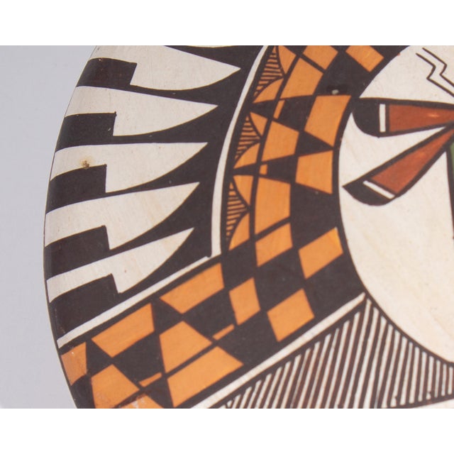 Signed Acoma Native America Seed Pot With Bug Design by Diane Lewis For Sale - Image 4 of 8