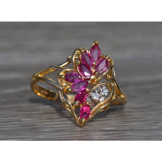 The Tuscumbia: Ladies 14K Gold Ring set with Rubies and Diamonds For Sale - Image 4 of 11
