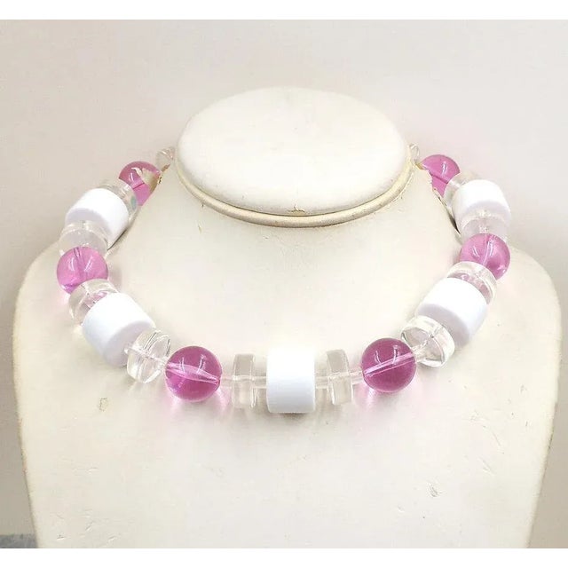 Vintage 1980s Monet White & Pink Lucite Necklace For Sale In Philadelphia - Image 6 of 6