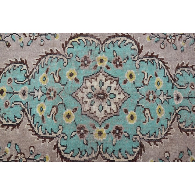 Mauve 1960s Turkish Handmade Decorative Unique Wool Oversize Rug For Sale - Image 8 of 11