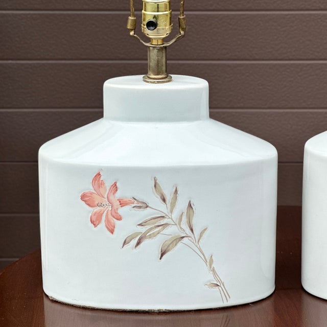 Contemporary Vintage Mar-Kel Ceramic Floral Lily Table Lamps - a Pair For Sale - Image 3 of 12