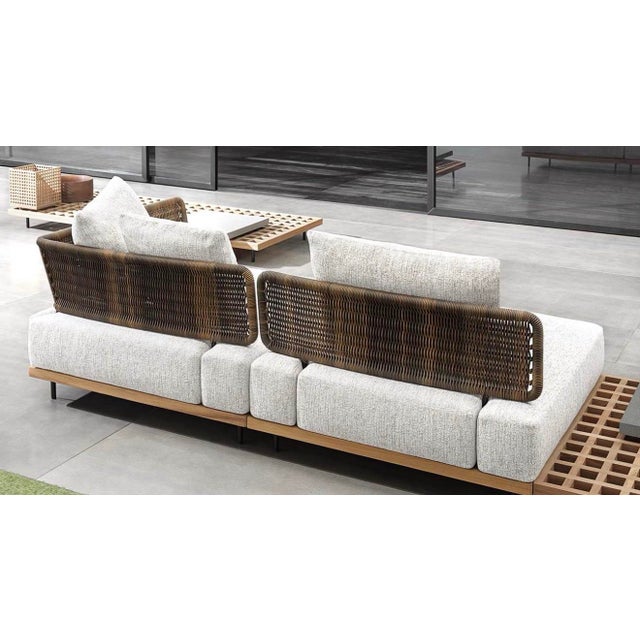 2020s Minotti Quadrado Outdoor Sectional W/ Teak Wood Table For Sale - Image 5 of 12