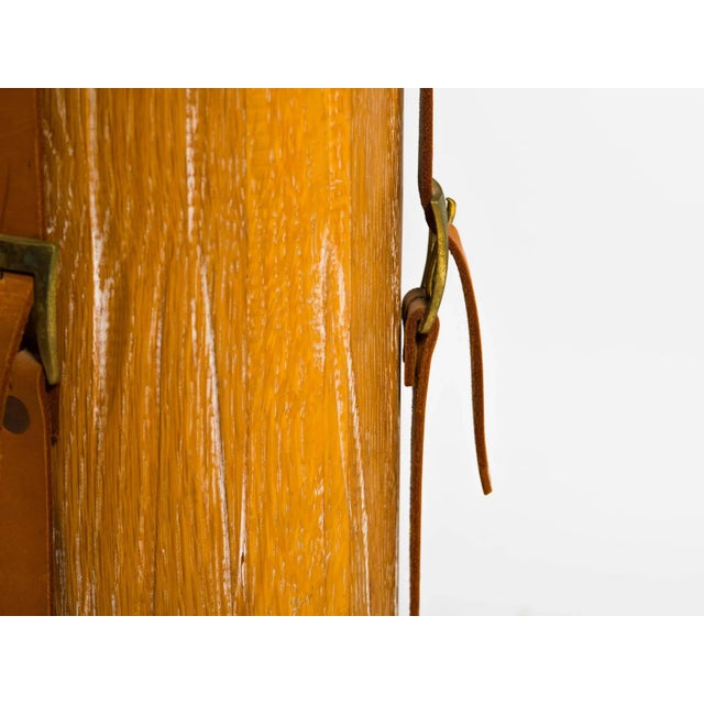 1950s Wood and Leather Strap Table Lamp For Sale In New York - Image 6 of 8