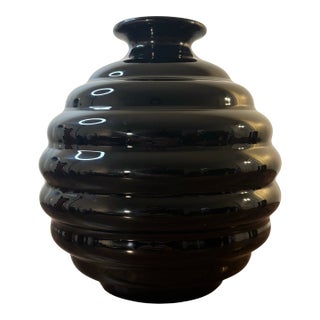 Vintage Mid Century Modern Murano Opaline Glass Vase - Attributed to Venini For Sale