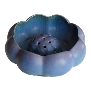 1960s Van Briggle Pottery Blue Console Flower Bowl With Matching Frog For Sale