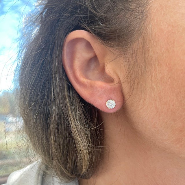 Metal Ladies 14K Yellow Gold 1.80CT Diamond Push Back Stud Earrings For Sale - Image 7 of 8