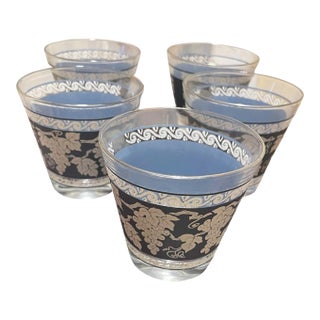 1960s 5 Vintage Jeanette Glass Jasperware Wild Grapes Rocks Glasses Wedgwood Blue For Sale