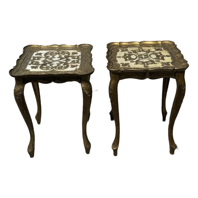 Pair of Vintage Italian Florentine-Style Giltwood Accent Tables With Ornate Scalloped Tops For Sale