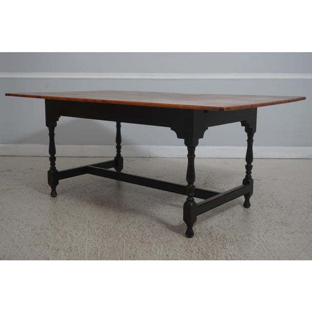 Traditional Eldred Wheeler Attributed Benchmade Tiger Maple Dining Tavern Table For Sale - Image 3 of 18