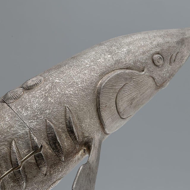20th Century Elizabeth II Silver Sturgeon-Form Caviar Server from Asprey & Co, 1965, Set of 2 For Sale - Image 11 of 18