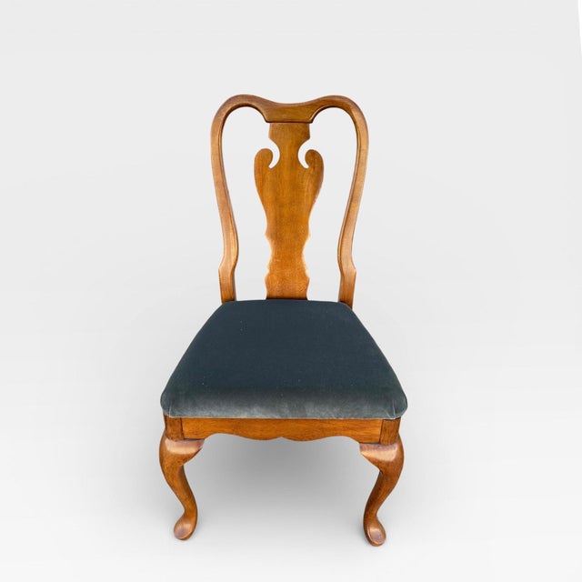 Late 20th Century Set of Six Thomasville Queen Anne Walnut Dining Chairs For Sale - Image 9 of 18