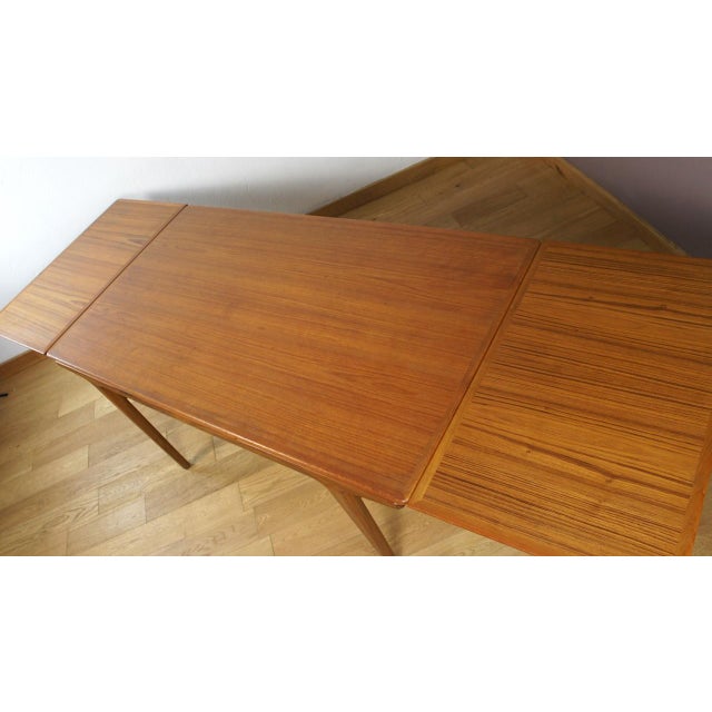 Danish Teak Dining Table by Johannes Andersen for Uldum Mobelfabrik, 1960 For Sale - Image 11 of 17