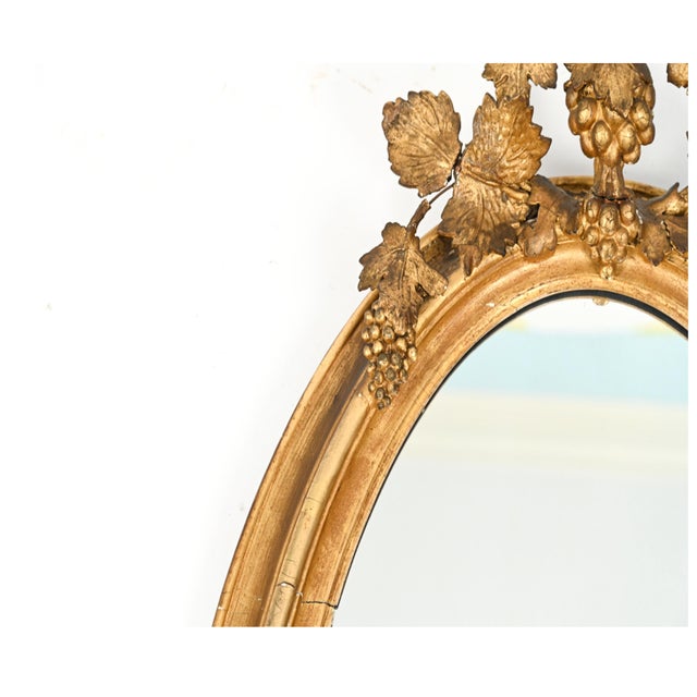 Antique Louis XVI Style Oval Gilt Wood Wall Mirror For Sale In New York - Image 6 of 16