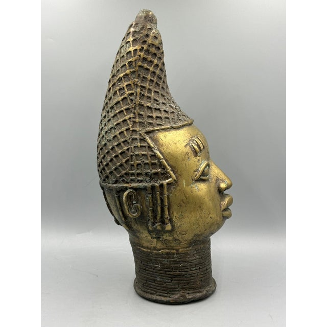 Gold Antique Yoruba Ife Bronze Bust from a Museum Collection, Nigeria (Kotalla TL Analysis) For Sale - Image 8 of 18