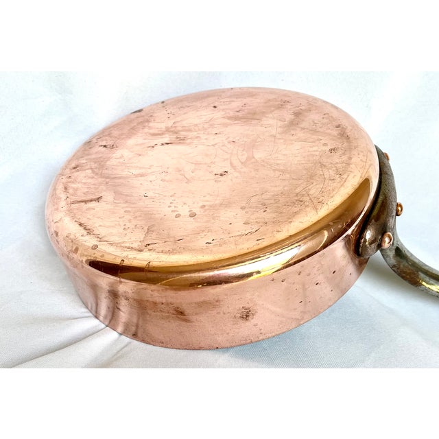 Copper 1950s Williams Sonoma Vintage Copper Saute Pan For Sale - Image 8 of 11